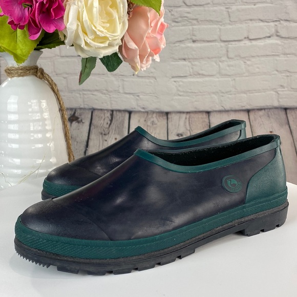 Sporto Shoes - SPORTO Black & Dark Green Rubber Waterproof Thermolite Gardening Slip On Flats